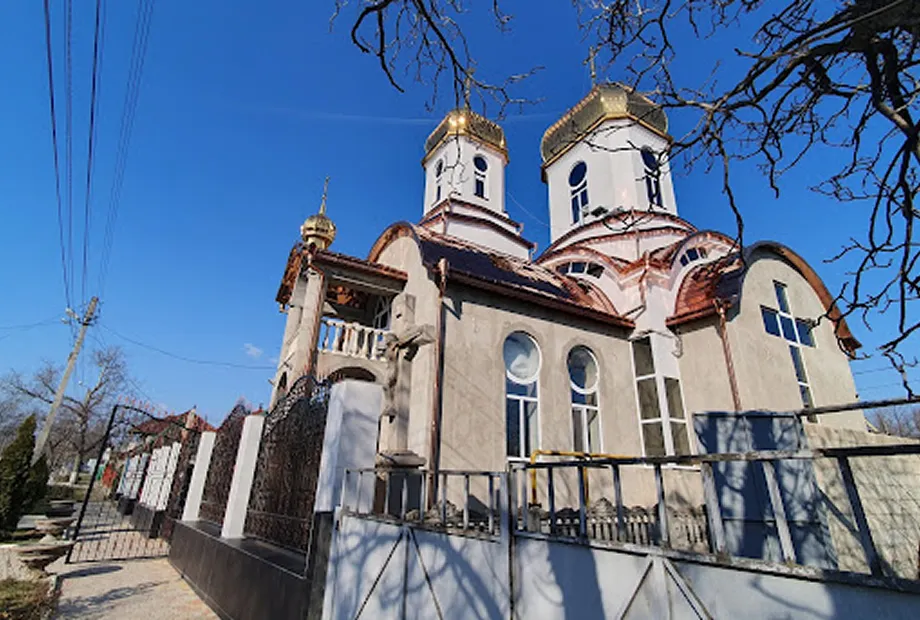 FERESTRE PVC FLORESTI