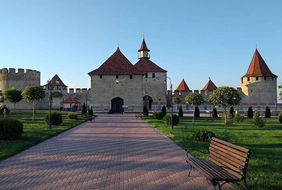 FERESTRE PVC TIGHINA